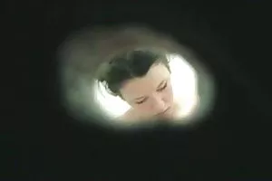 年轻的女按摩师在玩弄她的爱人口交