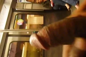 英俊的家伙硬盘乱搞癌成熟的女人有巨大的乳房
