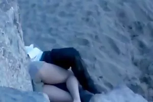 温和的女孩吸迪克和跳上了一个大Elda离开的家伙
