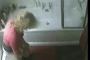 Bootyfull美容得到在性交屁股与一个陌生人和squirtit