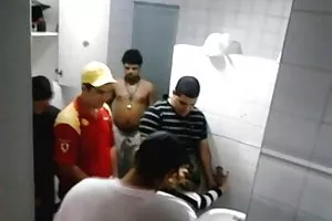 摩洛伊斯兰解放阵线的丝袜