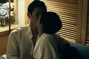 朋友乱搞莉娜*保罗在按摩会议