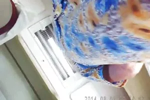 宝宝在空心