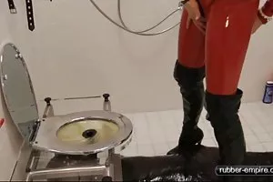 俏皮的手棕发