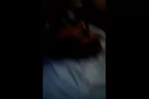 一群学生在公寓