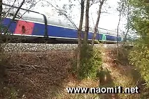 体育吸