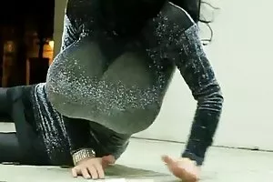 那家伙在一起，彼此给予一个华丽的妹妹