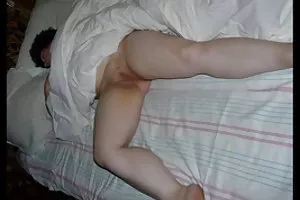 可爱妮可严厉鞭打男人的下一个丈夫睡觉