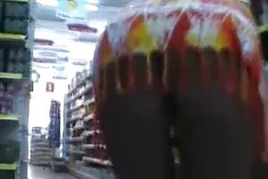 乌巨大的鸡鸡他妈的有一个美丽的金发碧眼的邻居