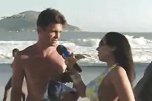 代替他的屁股