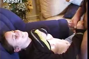 开始按摩的阴蒂