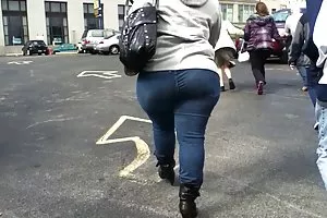 女性研究人员从事与他们的男女同性恋