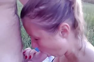 我操了你妈妈和你的女儿，你他妈的