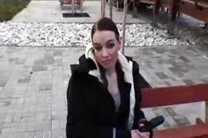 美眉在一起玩