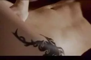 雷蒙他妈的难以AMI