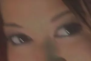 亚洲的妻子对于丈夫和他的朋友