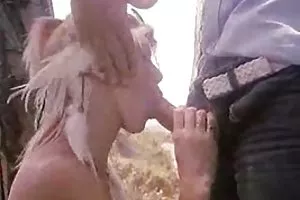 复仇的婊子巫女